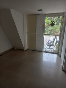 Shop / Office Space  For Rent At Puranik City Ovla