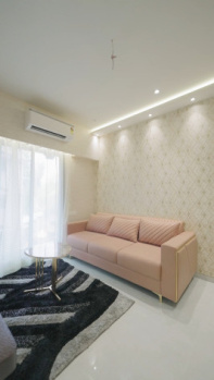 1 BHK Flats & Apartments for Sale in Mulund, Mumbai (362 Sq.ft.)