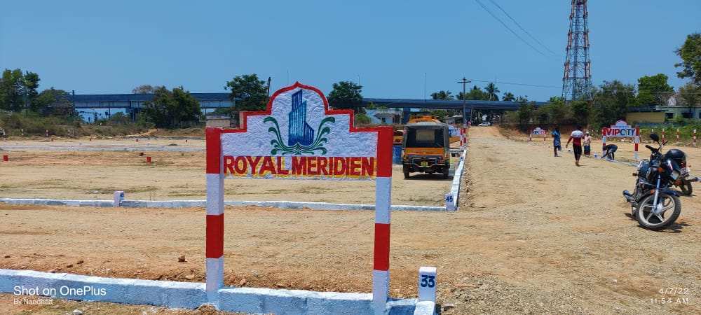 Royal Meridien ( DTCP approved plots ) at Vaduganthangal