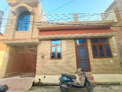 100 yards house in bank colony khushalpur