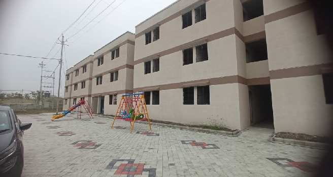 1 BHK Flats & Apartments for Sale in Jhalaria, Indore (275 Sq.ft.)