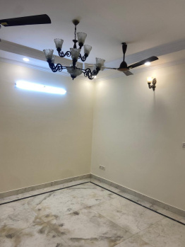 Ground floor ground level free hold