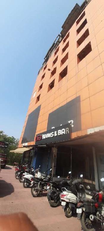 commercial space available in lower Ground 3000sq.ft in Doranda - Ashok nagar On ROAD