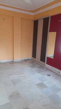 3 Bhk semifurnished flat available for sale at prime location Morabadi harihar sing road .