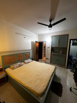 3 Bhk semi furnished flat available  at prime location Kutchery
