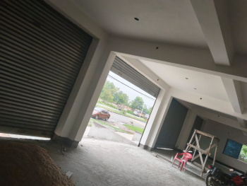 5000sqft Ground floor Commercial Showroom available in Kodarma