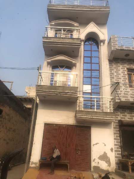 260 Sq. Yards Residential Plot for Sale in Tilapta Village, Greater Noida