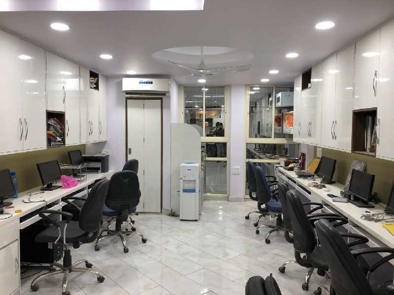 Office space in janakpuri