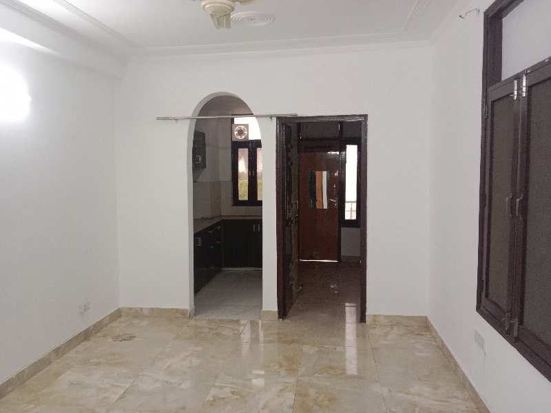 2 BHK Flats & Apartments for Rent in Indira Enclave, Saket, Delhi (540 Sq.ft.)