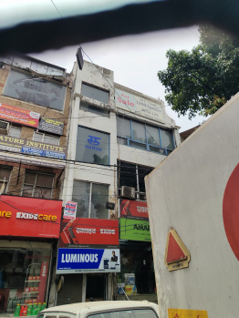 Office Space for Sale in Green Park, Delhi (2050 Sq.ft.)