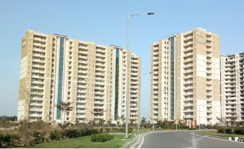 4 BHK Flats & Apartments for Sale in SAS Nagar, Mohali (3200 Sq.ft.)
