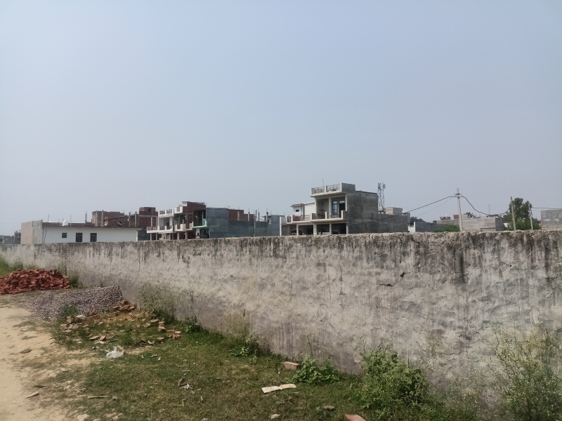 2000 Sq.ft. Residential Plot for Sale in Uttar Pradesh