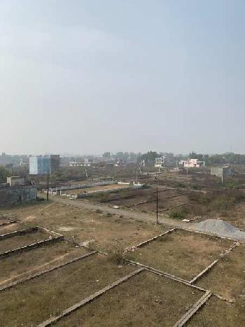 Very prime and fully developed plot in gomti anagr lucknow