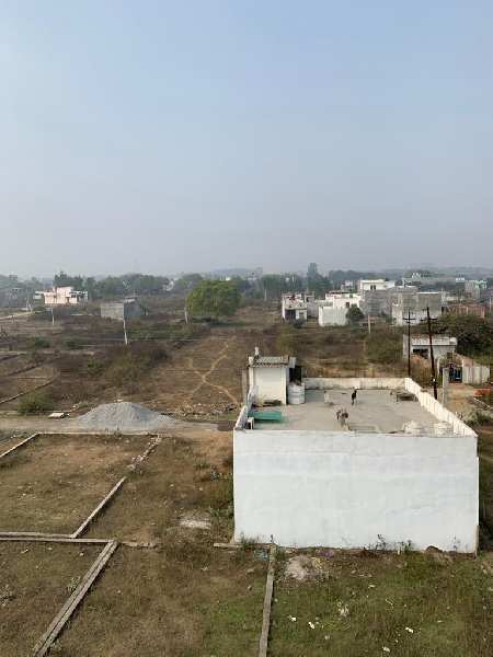 plot are available on malhour road
