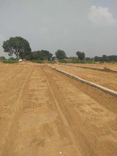 residential plot on gomtinagar extension near village chadiya mau