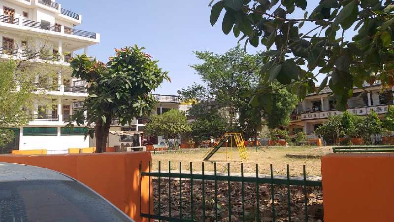 residential plot in vastu khand 3