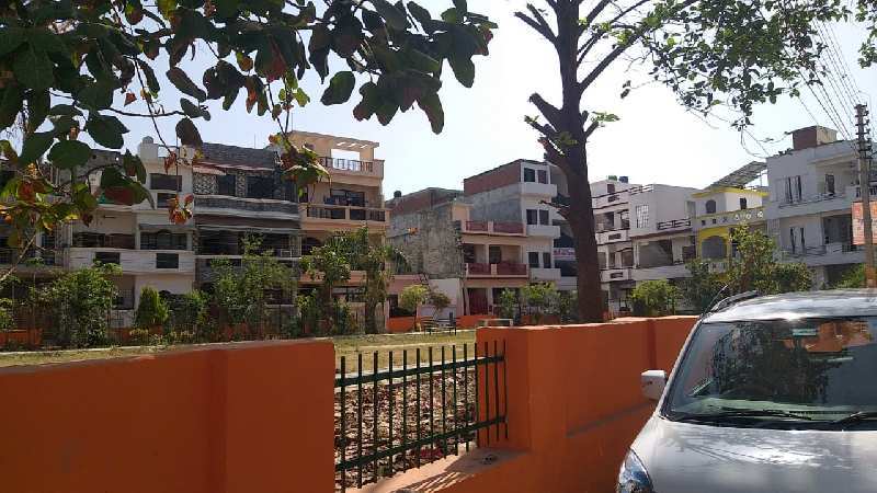 residential plot in vastu khand 3