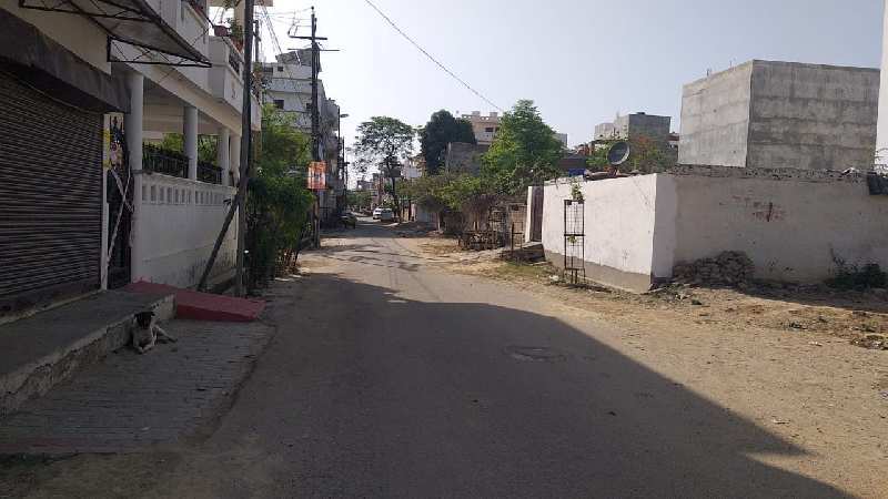 residential plot are in vinamra khand2