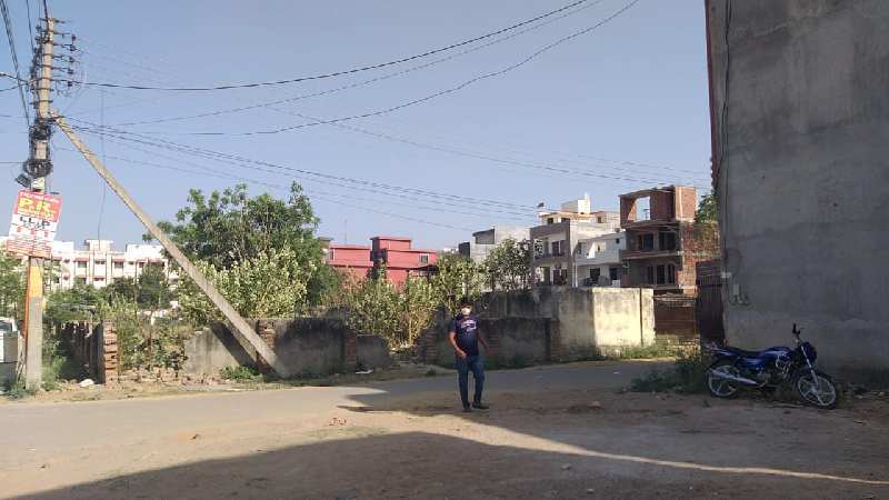 residential plot are in vinamra khand2