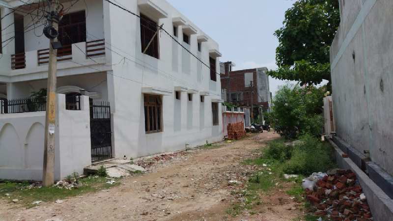residential plot are available in bharwara