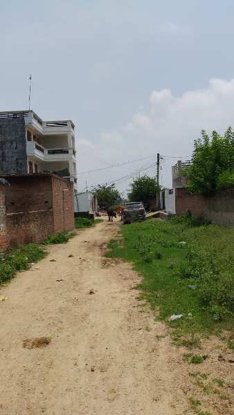 residential plot are available in bharwara