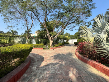 One acre CLU pass Farm house in Sohna Gurgaon