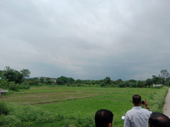 Residential Plot for Sale in Peerumadara, Nainital (27 Acre)
