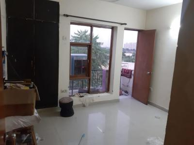2 BHK Flats & Apartments for Sale in Miakpur Goojar, Bhiwadi (1200 Sq.ft.)