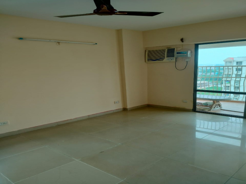 2 BHK Flats & Apartments for Sale in Sector 22, Bhiwadi (820 Sq.ft.)