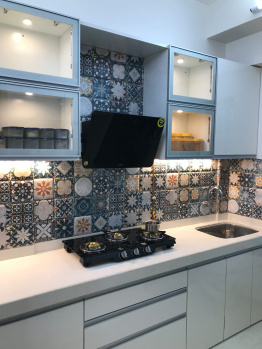 Flats & Apartments for Sale in Goregaon East, Mumbai (710 Sq.ft.)