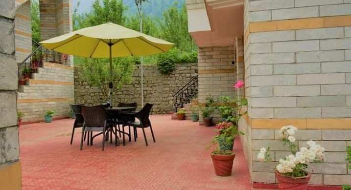 Manali 4 Rooms Lavish Beautiful Cottages for LEASE