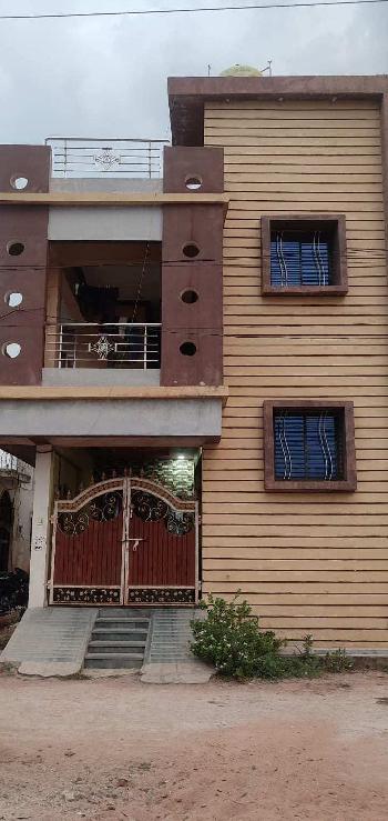 Raipura satyam vihar me 4bhk ka new duplex house only on 52 lakh