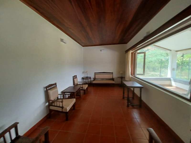 2 BHK Individual Houses / Villas for Sale in Avalanche Road, Ooty (2000 Sq.ft.)