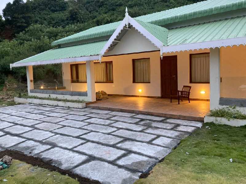 2 BHK Individual Houses / Villas For Sale In Avalanche Road, Ooty (2000 Sq.ft.)