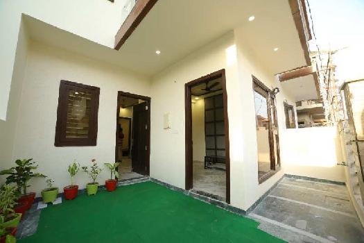 4 BHK Individual Houses / Villas for Sale in Shastri Puram, Agra (104 Sq. Yards)