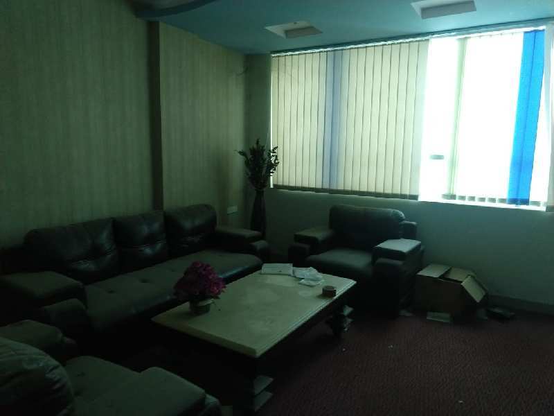 Office Space for Rent in Dayal Bagh, Agra (2700 Sq.ft.)