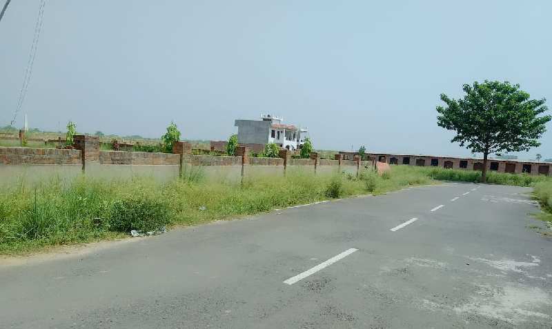 550 Sq. Yards Residential Plot For Sale In Jhalwa, Allahabad