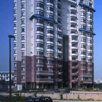 2 BHK Flats & Apartments for Sale in South City 1, Gurgaon (1650 Sq.ft.)