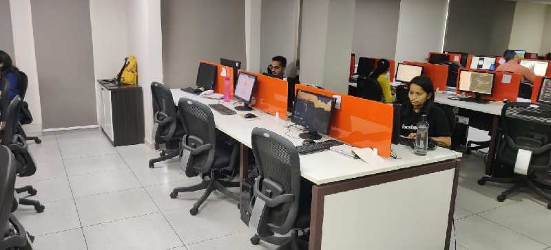 2200 Sq.ft. Office Space for Rent in Prahlad Nagar, Ahmedabad