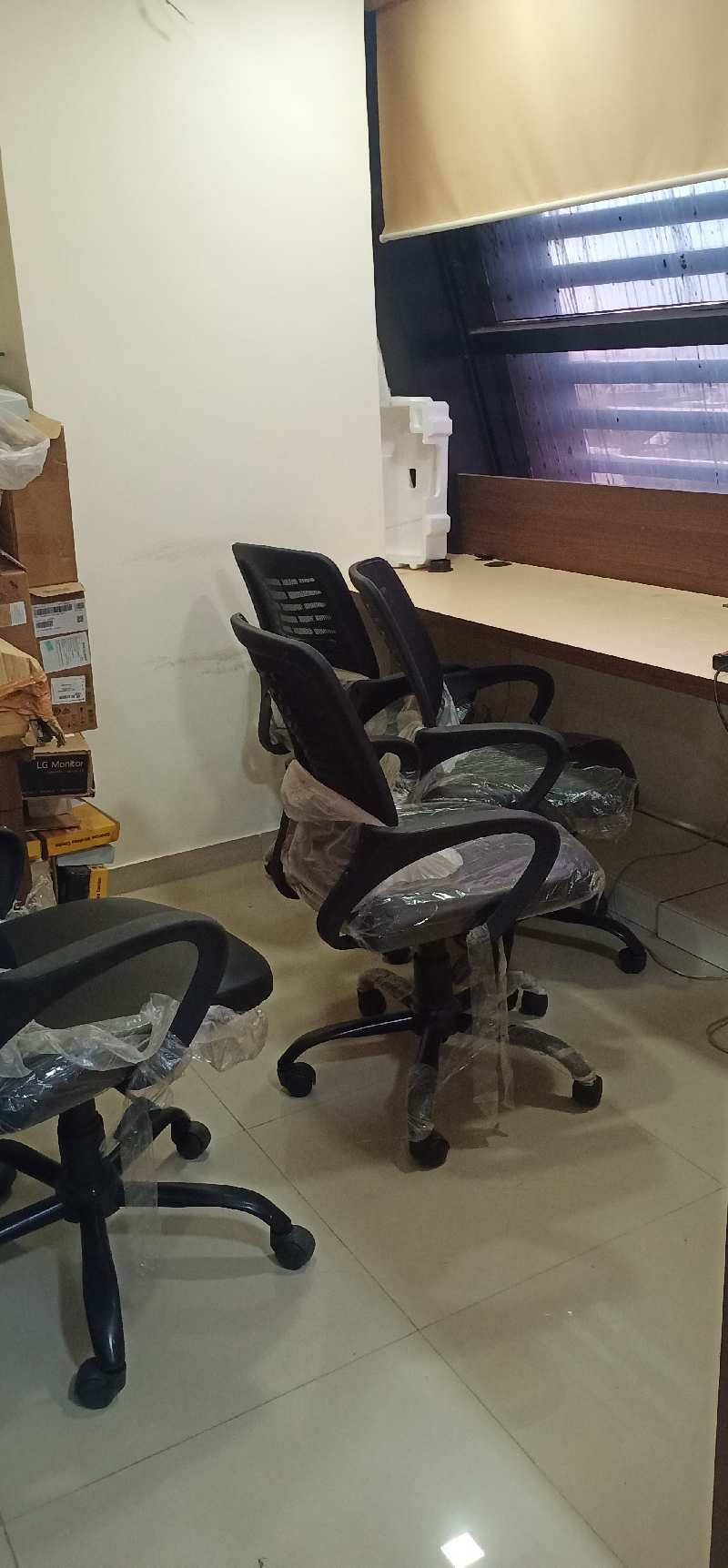 850 Sq.ft. Office Space for Rent in Navrangpura, Ahmedabad