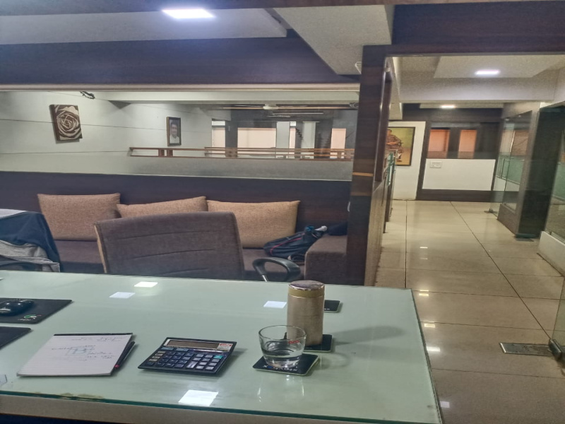 3200 Sq.ft. Office Space for Rent in Law Garden, Ahmedabad