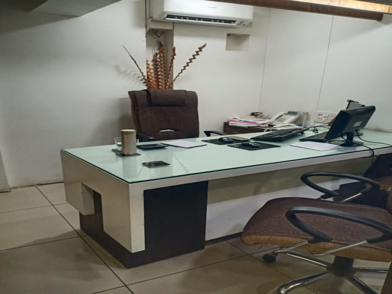 3200 Sq.ft. Office Space for Rent in Law Garden, Ahmedabad