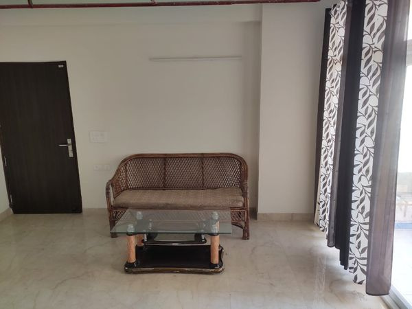 2000 Sq.ft. Banquet Hall & Guest House for Sale in Sector 140, Noida, Noida