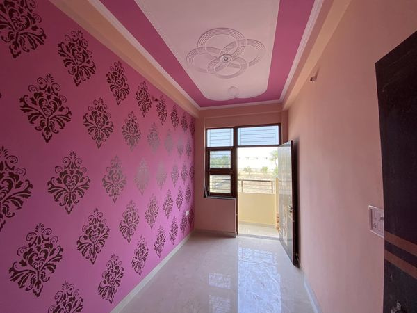 675 Sq.ft. Banquet Hall & Guest House for Sale in Sector 16B, Greater Noida