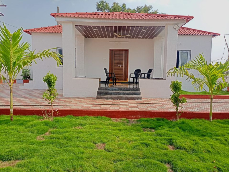 1 RK Farm House for Sale in Greater Noida (9071 Sq.ft.)