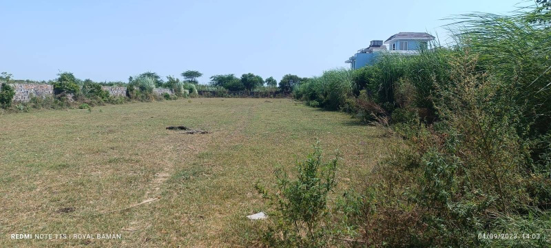 157 Sq. Yards Residential Plot for Sale in Refinery Nagar, Mathura