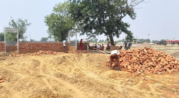 200 Sq. Yards Residential Plot for Sale in Tappal, Aligarh