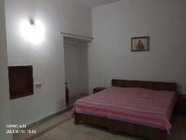 2 BHK Individual Houses / Villas for Rent in Bhadbhada Road, Bhopal