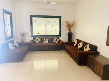 3 BHK Flats & Apartments for Sale in Kalawad Road, Rajkot (1200 Sq.ft.)