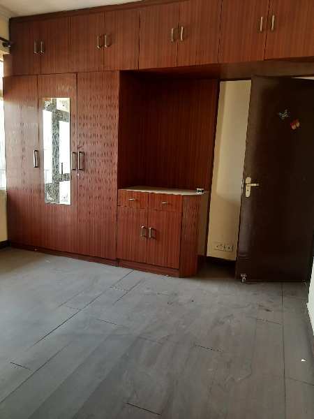 3 Bhk flat for sale in Keltech Golf Vista , Crossing republic Ghaziabad
